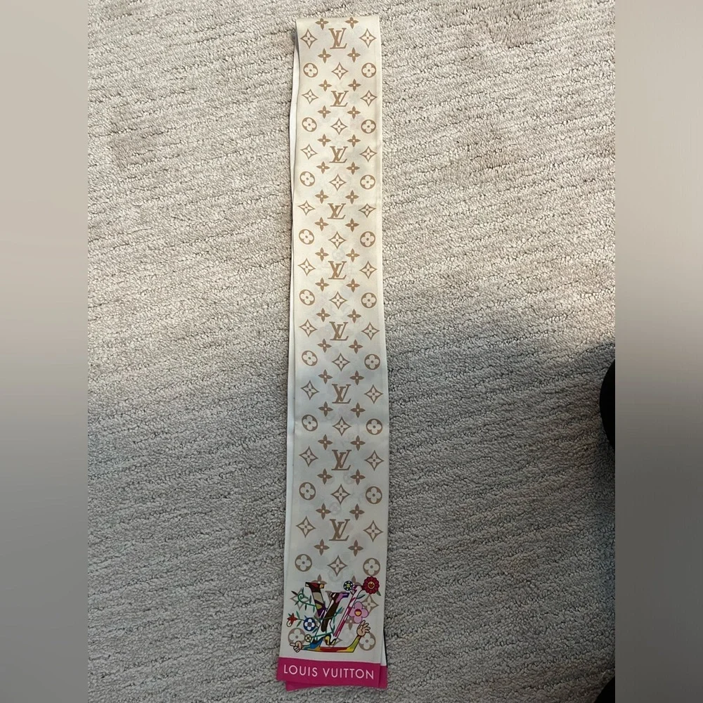 2025 Louis Vuitton takashi murakami bandeau scarf silk flower - Picture 4 of 4